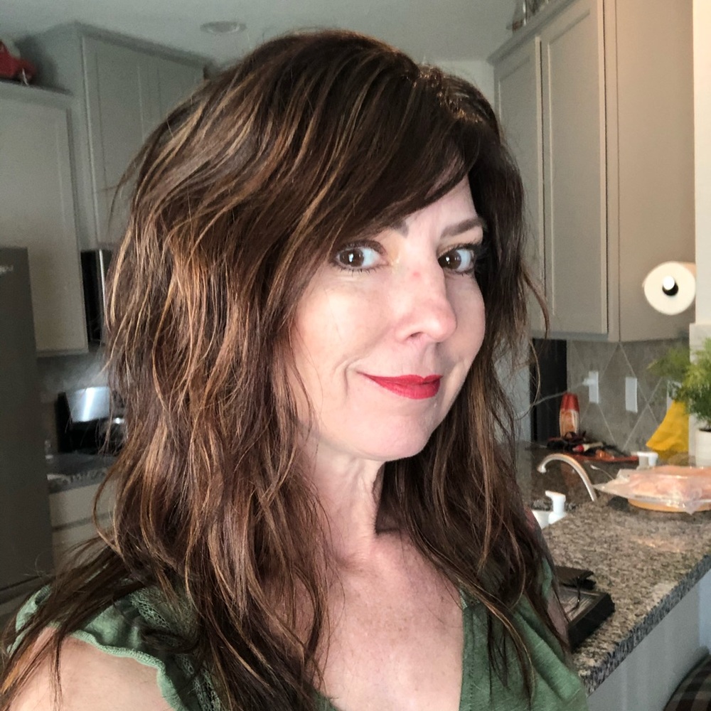 Meet your Posher, Melissa